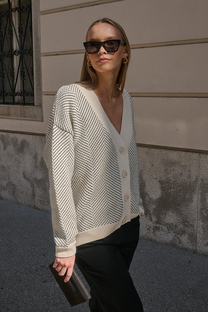 Knitted herringbone cardigan