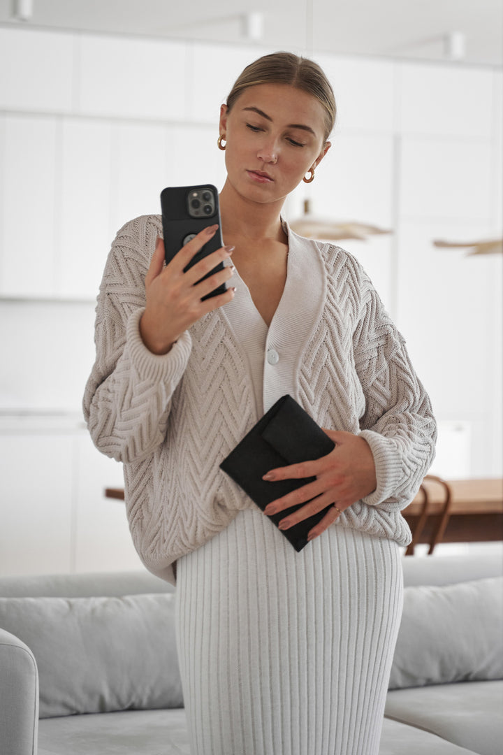 Knitted herringbone line cardigan