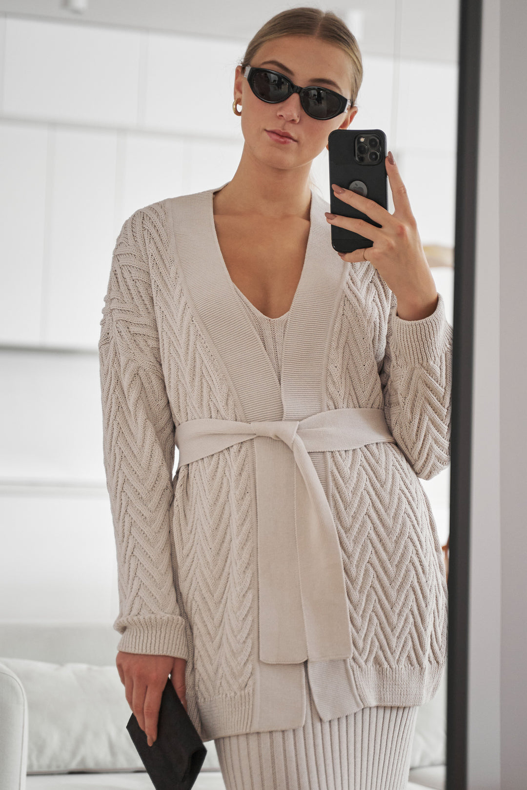 Knitted long herringbone line cardigan