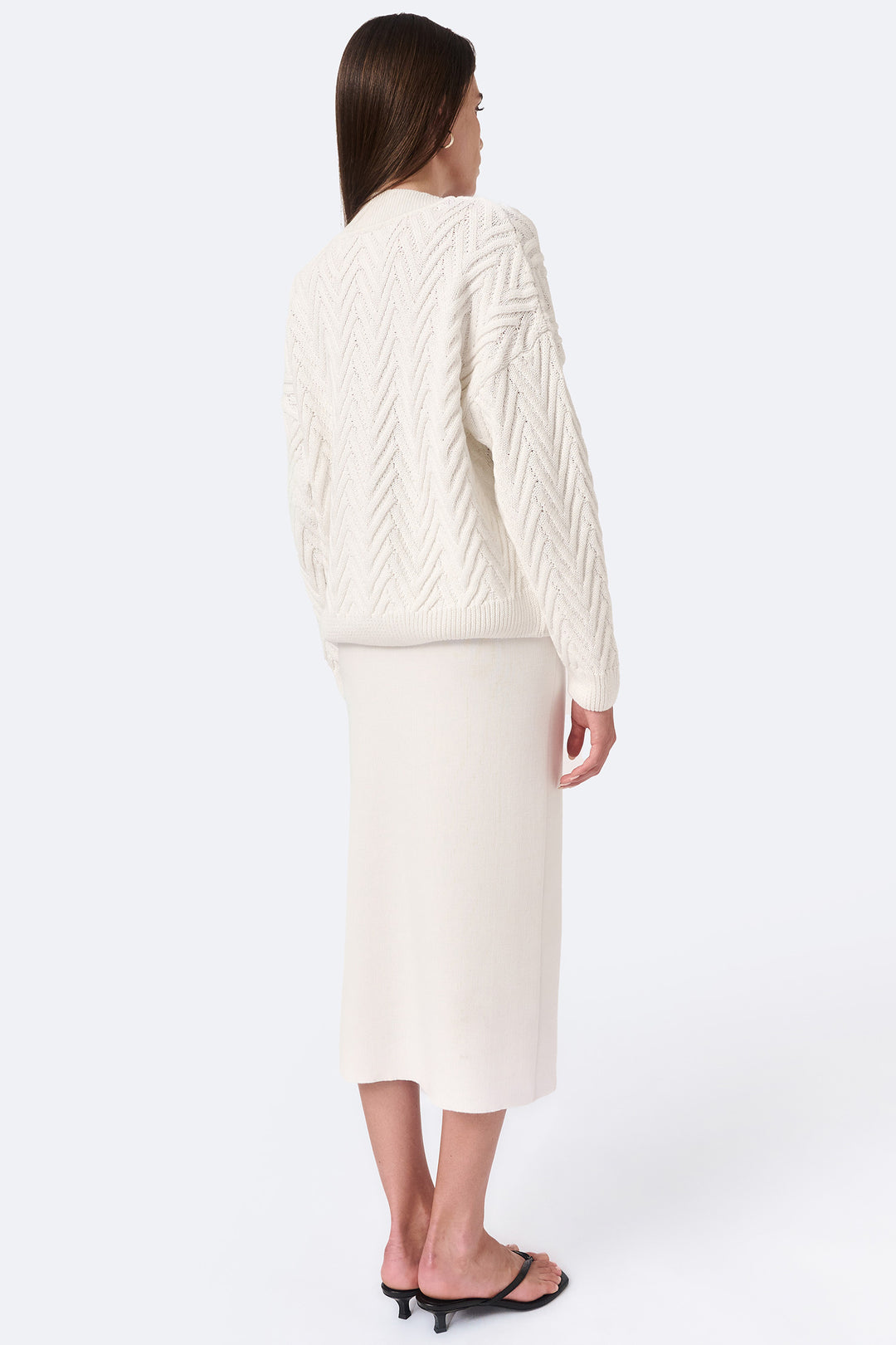 Knitted straight skirt
