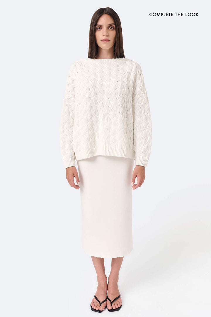 Knitted straight skirt